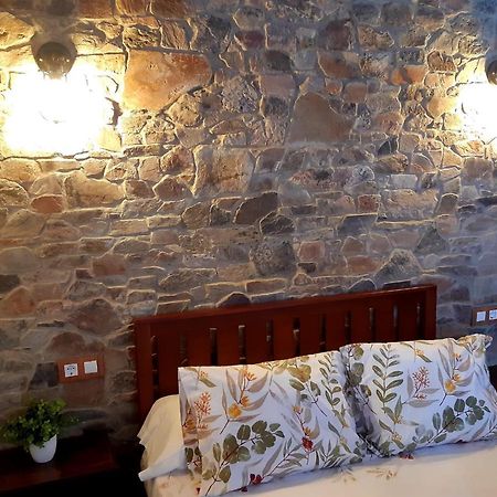 Apartamentos Callampa Torrejón el Rubio Εξωτερικό φωτογραφία