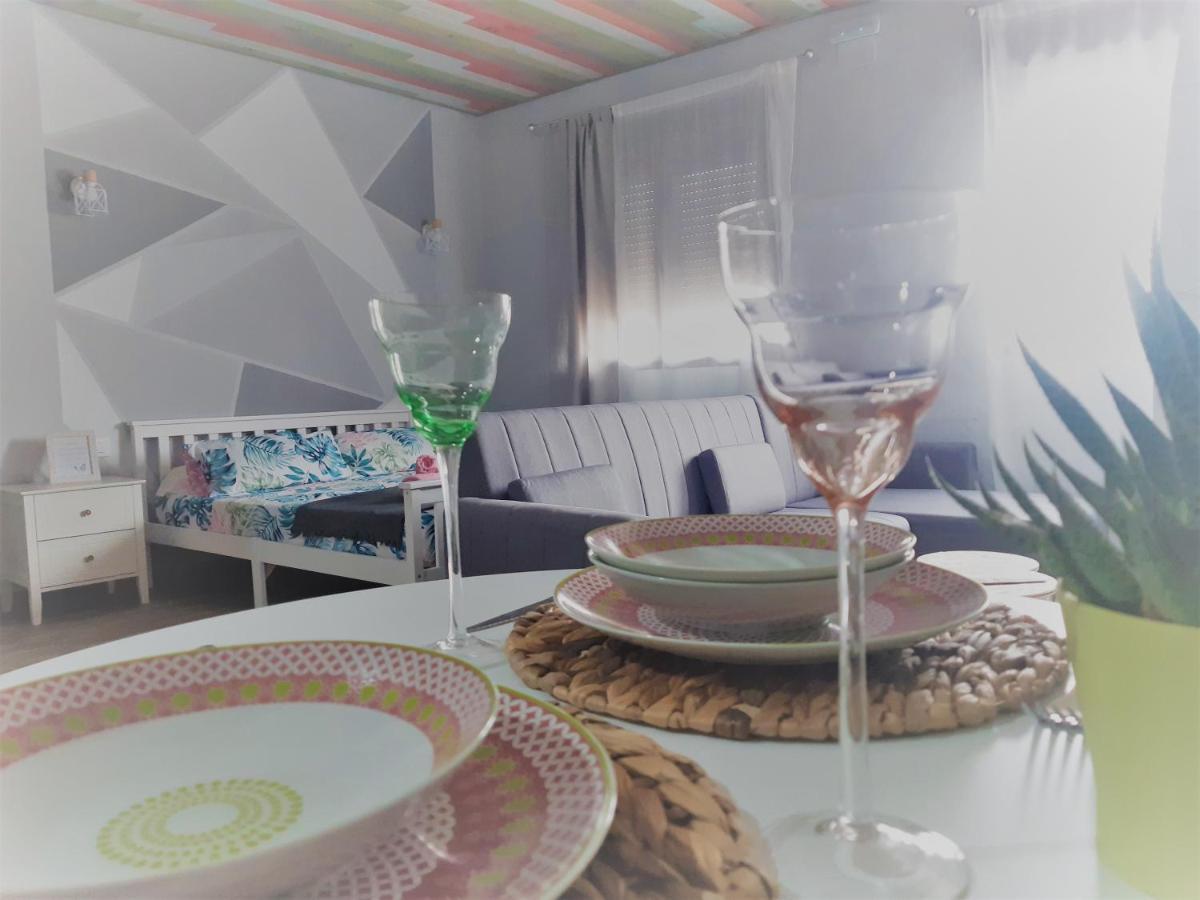 Apartamentos Callampa Torrejón el Rubio Εξωτερικό φωτογραφία