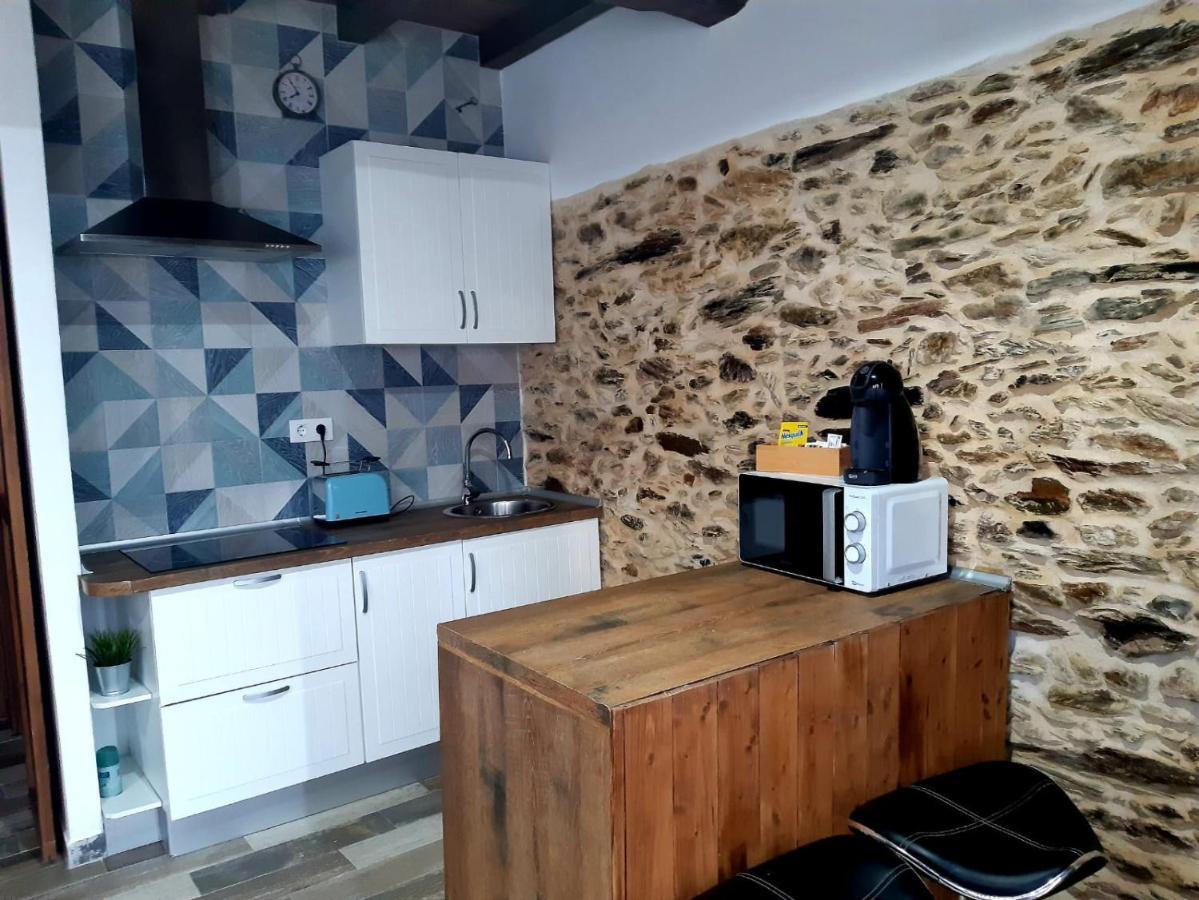 Apartamentos Callampa Torrejón el Rubio Εξωτερικό φωτογραφία