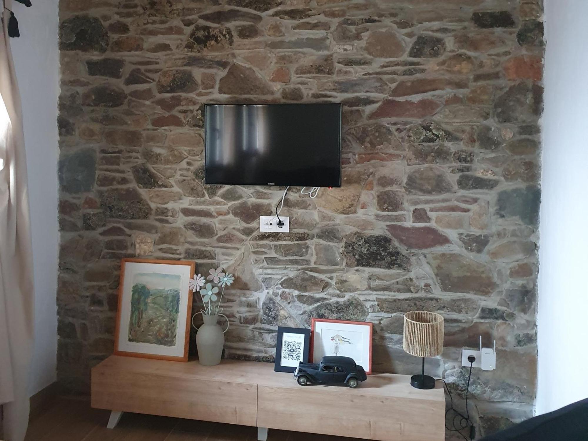 Apartamentos Callampa Torrejón el Rubio Εξωτερικό φωτογραφία