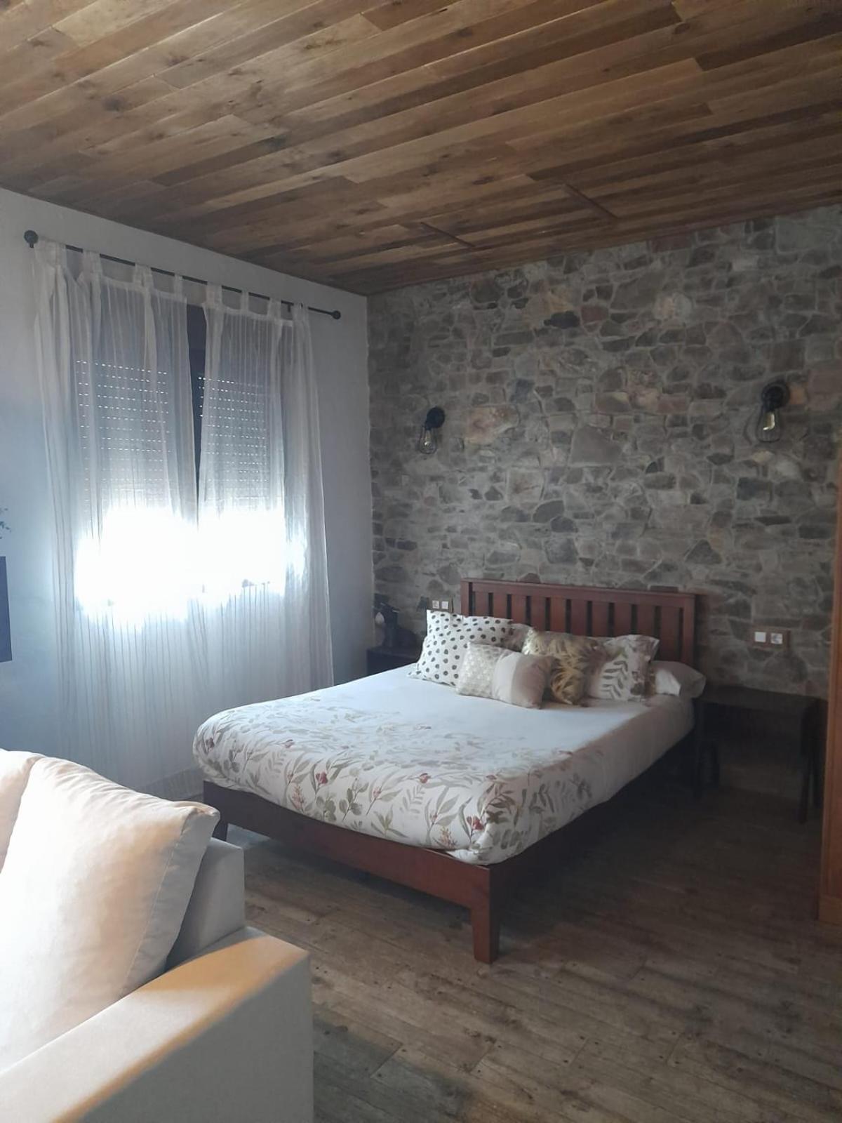 Apartamentos Callampa Torrejón el Rubio Εξωτερικό φωτογραφία